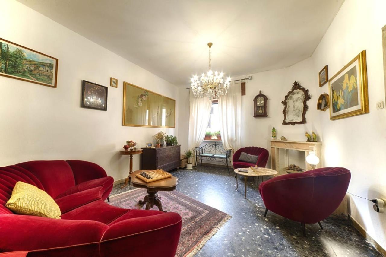 אולביה Cozy Guest House Downtown מראה חיצוני תמונה
