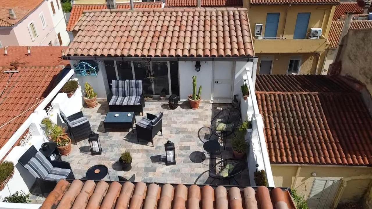 אולביה Cozy Guest House Downtown מראה חיצוני תמונה