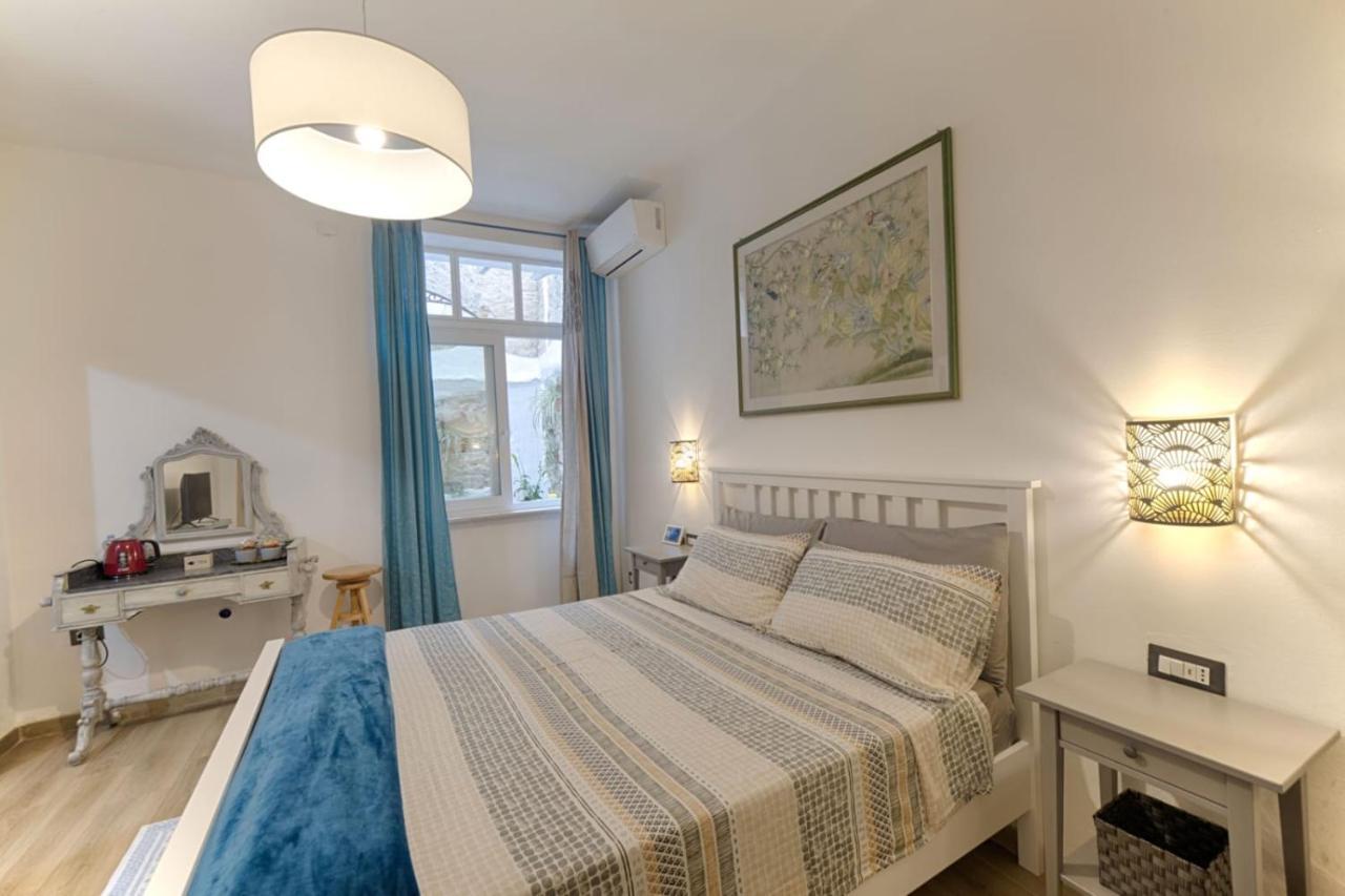 אולביה Cozy Guest House Downtown מראה חיצוני תמונה