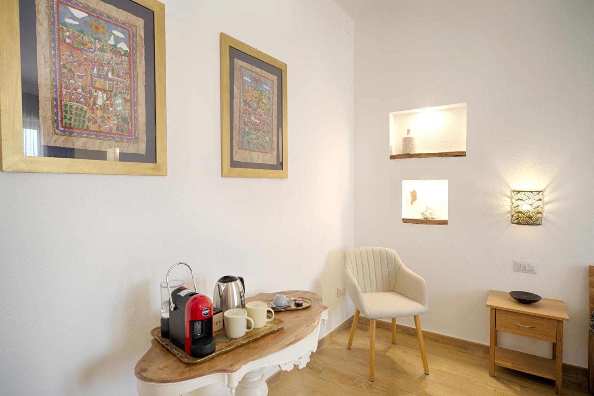 אולביה Cozy Guest House Downtown מראה חיצוני תמונה